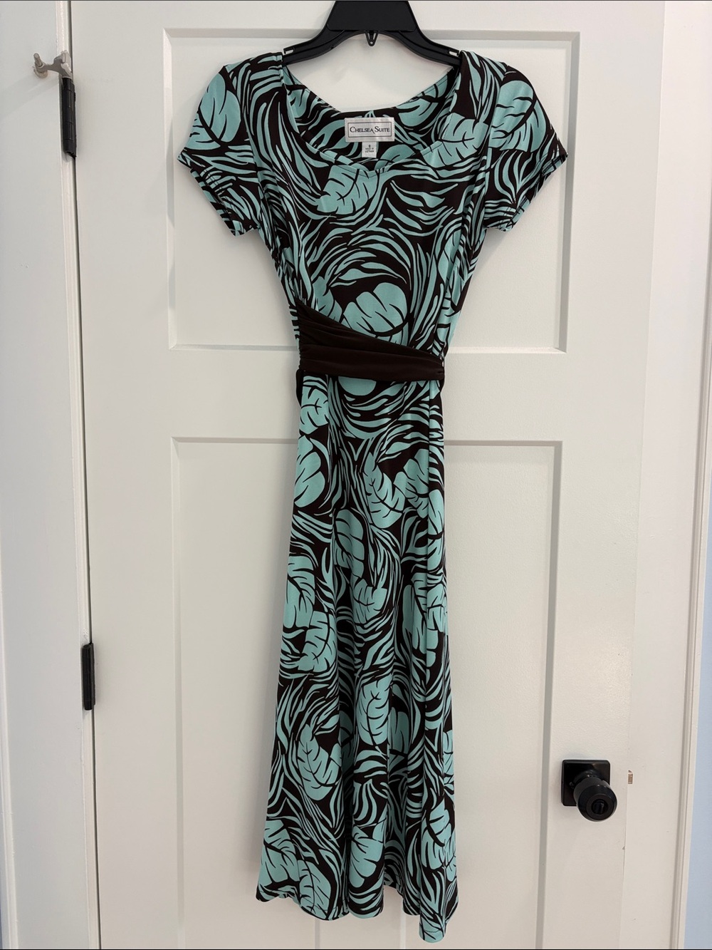 Chelsea Suite Teal Black Floral-Print Wrap Midi Dress